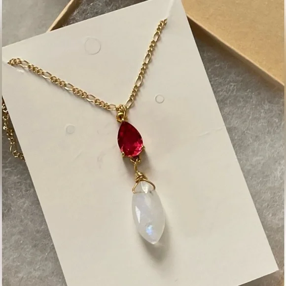 🌙 22K Gold Iridescent Moonstone & Pink Tourmaline Handmade Pendant Necklace - Picture 5 of 5